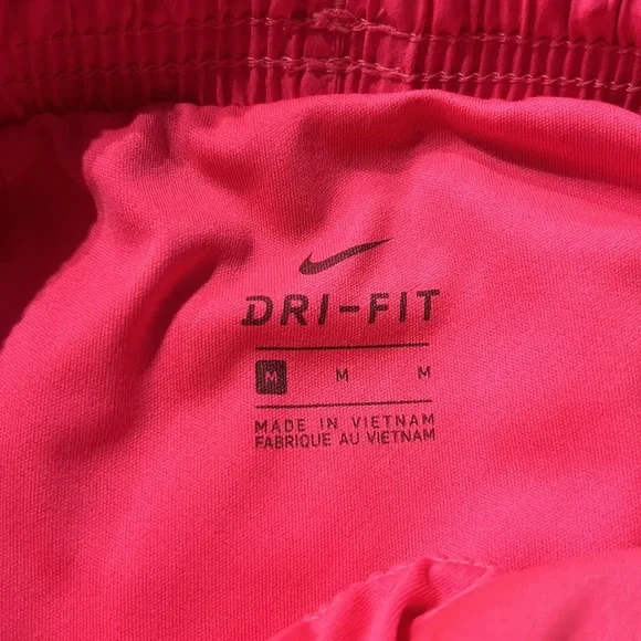 Nike kids athletic shorts - Picture 3 of 8